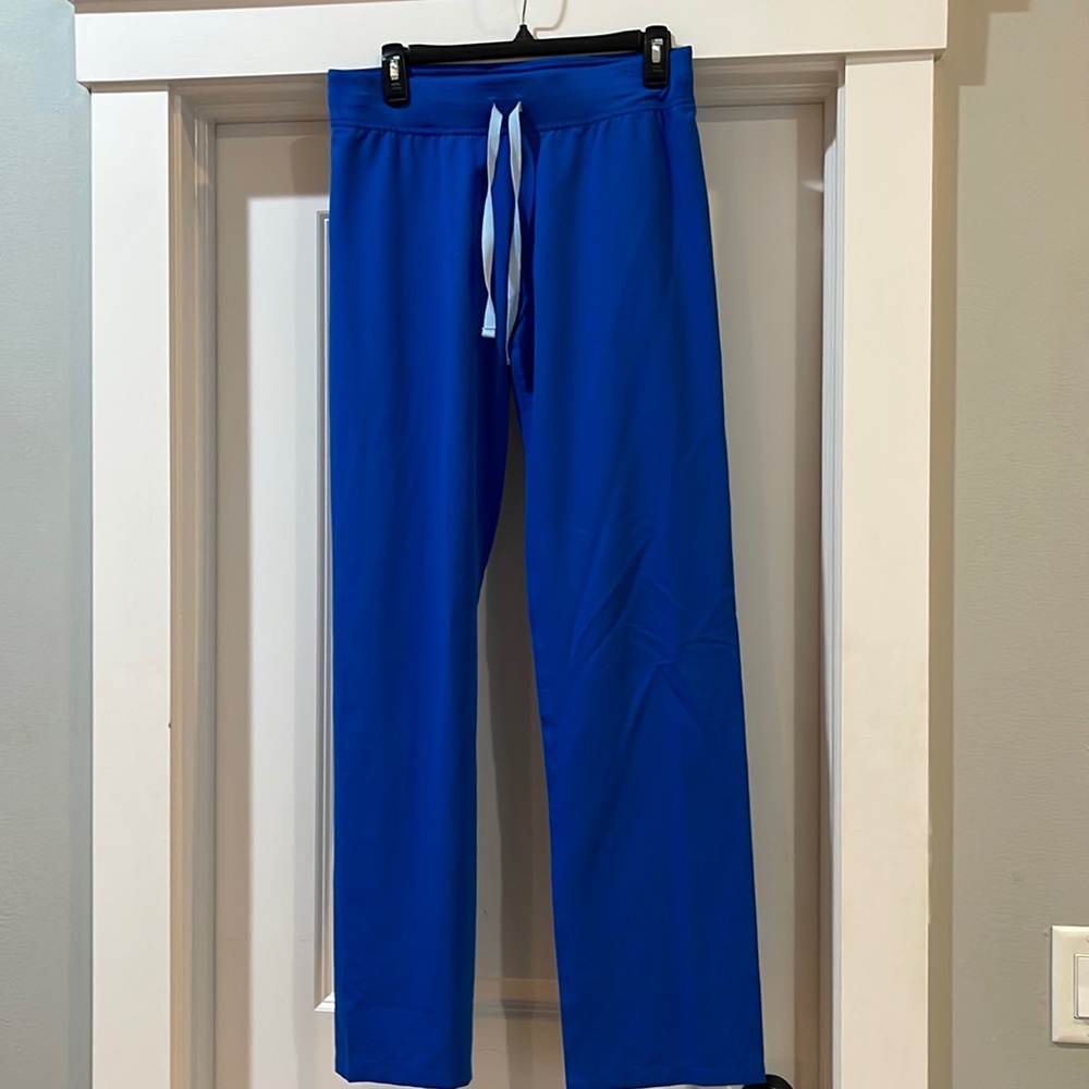 Royal blue fit scrub pants